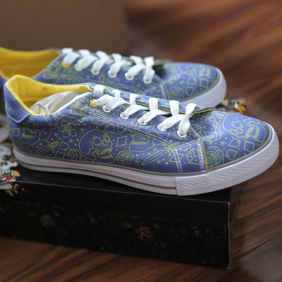 NWT Ed Hardy Skull Sneakers. - Picture 8 of 10